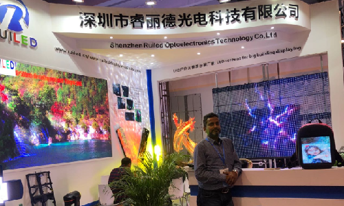 The 2019 Isle exhibition mainly displays the bright LED grid screen
